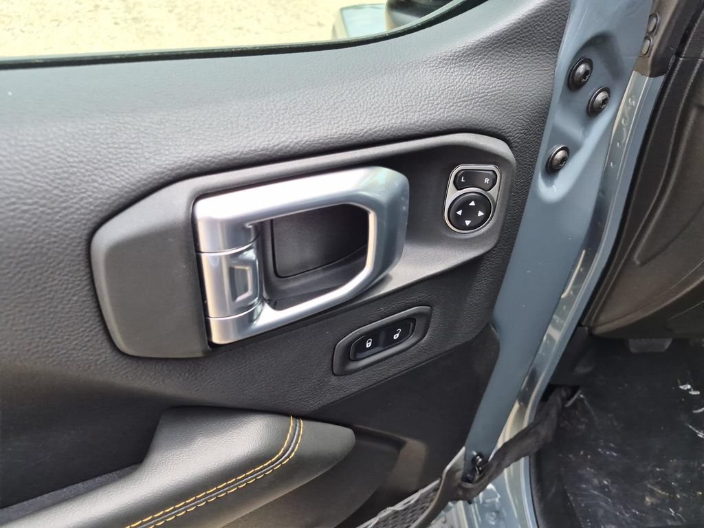 New 2026 Jeep Wrangler Unlimited Sahara AWD/4WD image 14