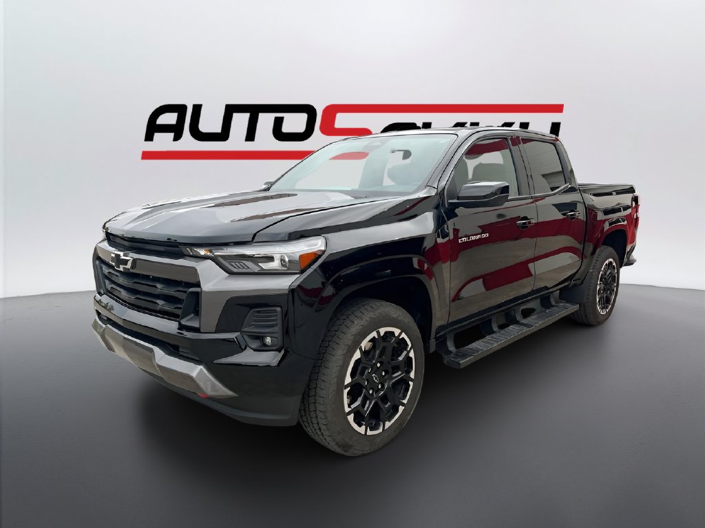 Used 2026 Chevrolet Colorado Z71 w/ Z71 Convenience Package 2 AWD/4WD image 3