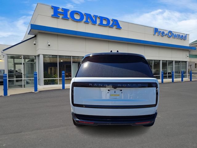 Used 2025 Land Rover Range Rover SE AWD/4WD image 5