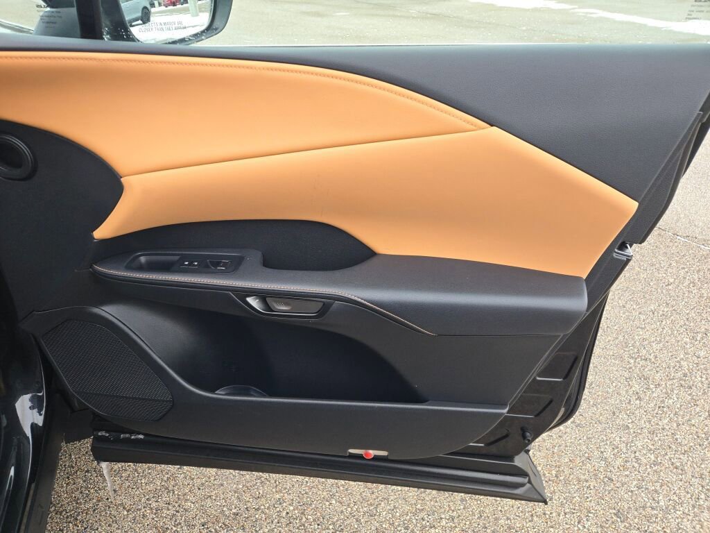 Used 2023 Lexus RX 350 Premium w/ Accessory Package (Z1) image 5