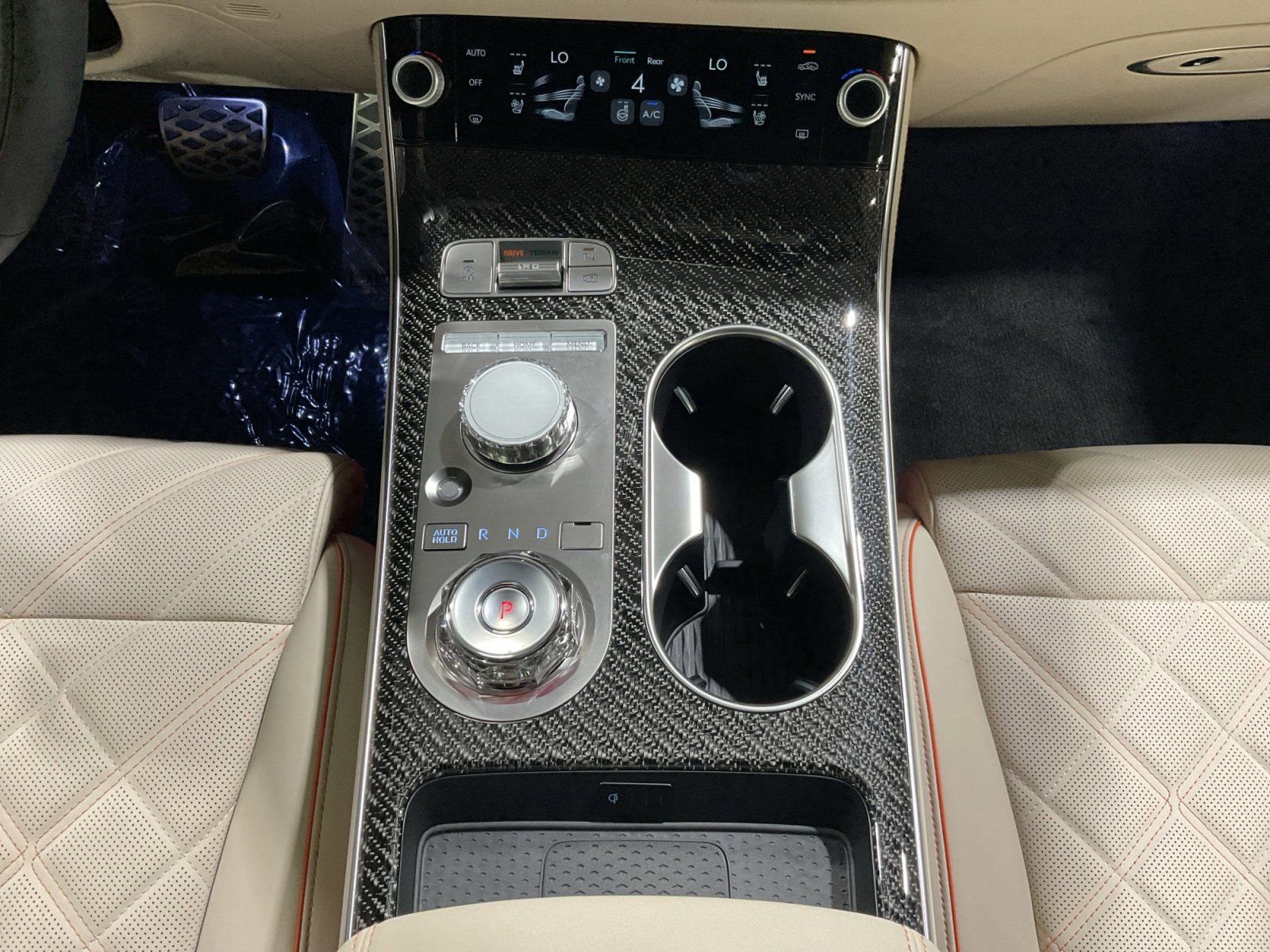 Used 2026 Genesis GV70 3.5T Sport Prestige image 25