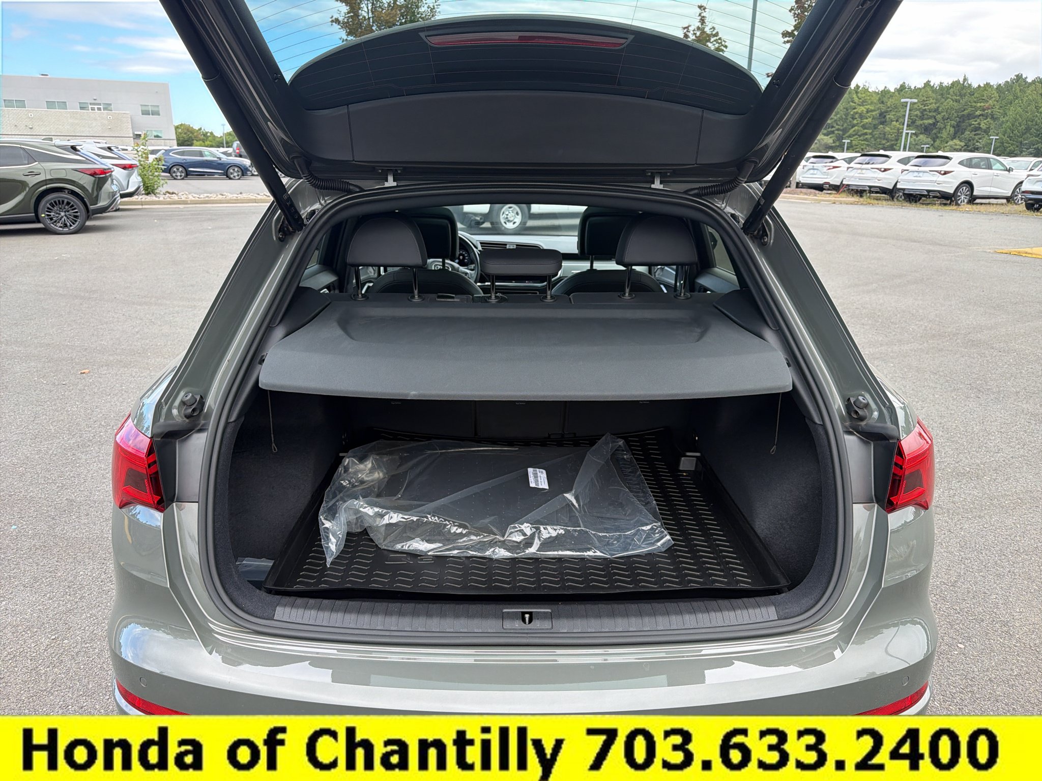 Used 2022 Audi Q3 2.0T Premium AWD/4WD image 27
