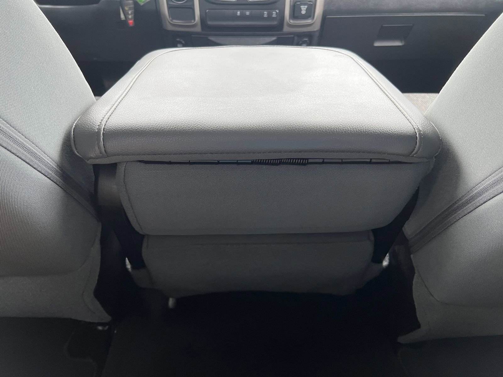 Used 2018 RAM 1500 Big Horn RWD image 21