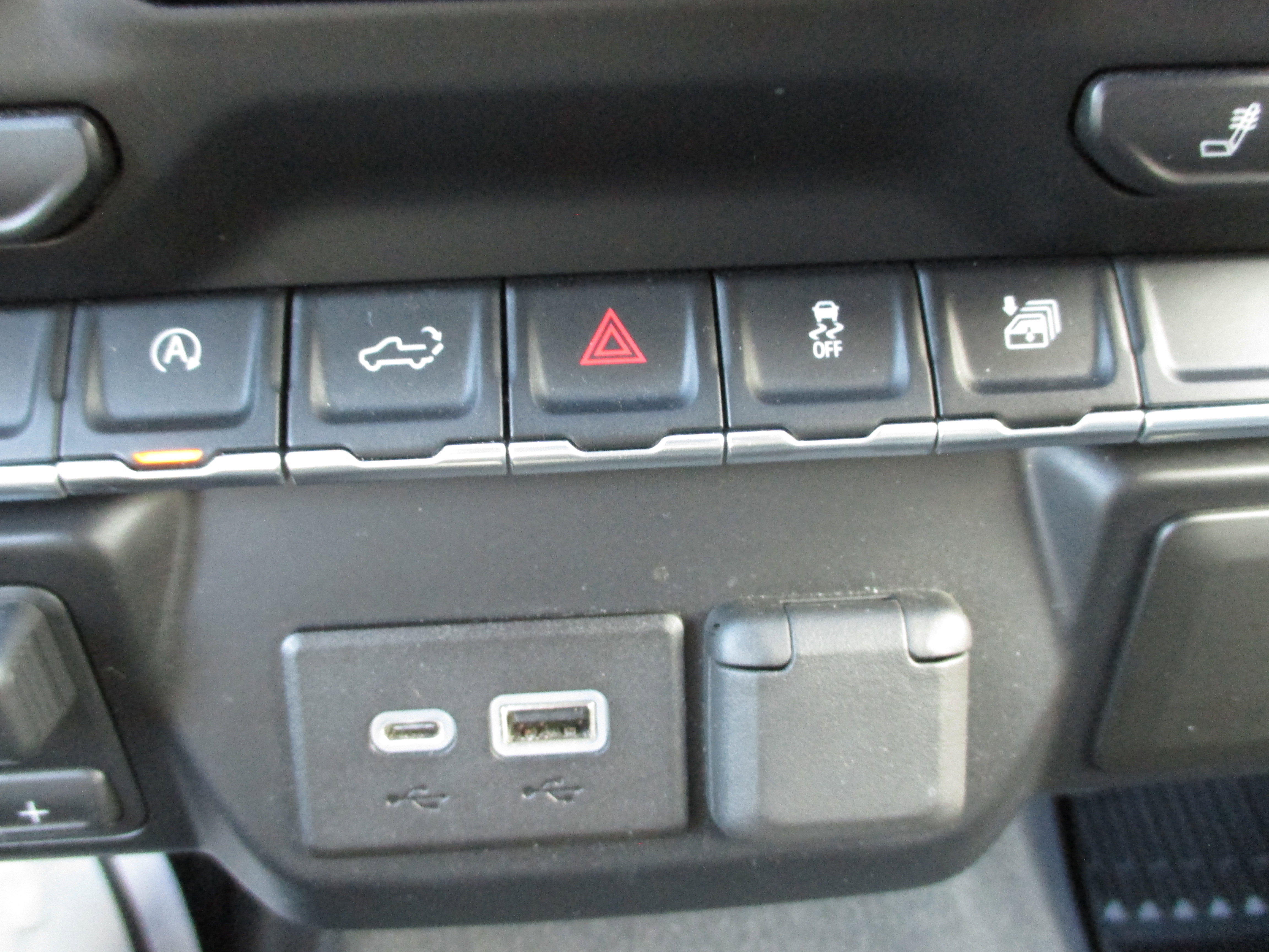 Used 2019 Chevrolet Silverado 1500 LT w/ All-Star Edition image 21