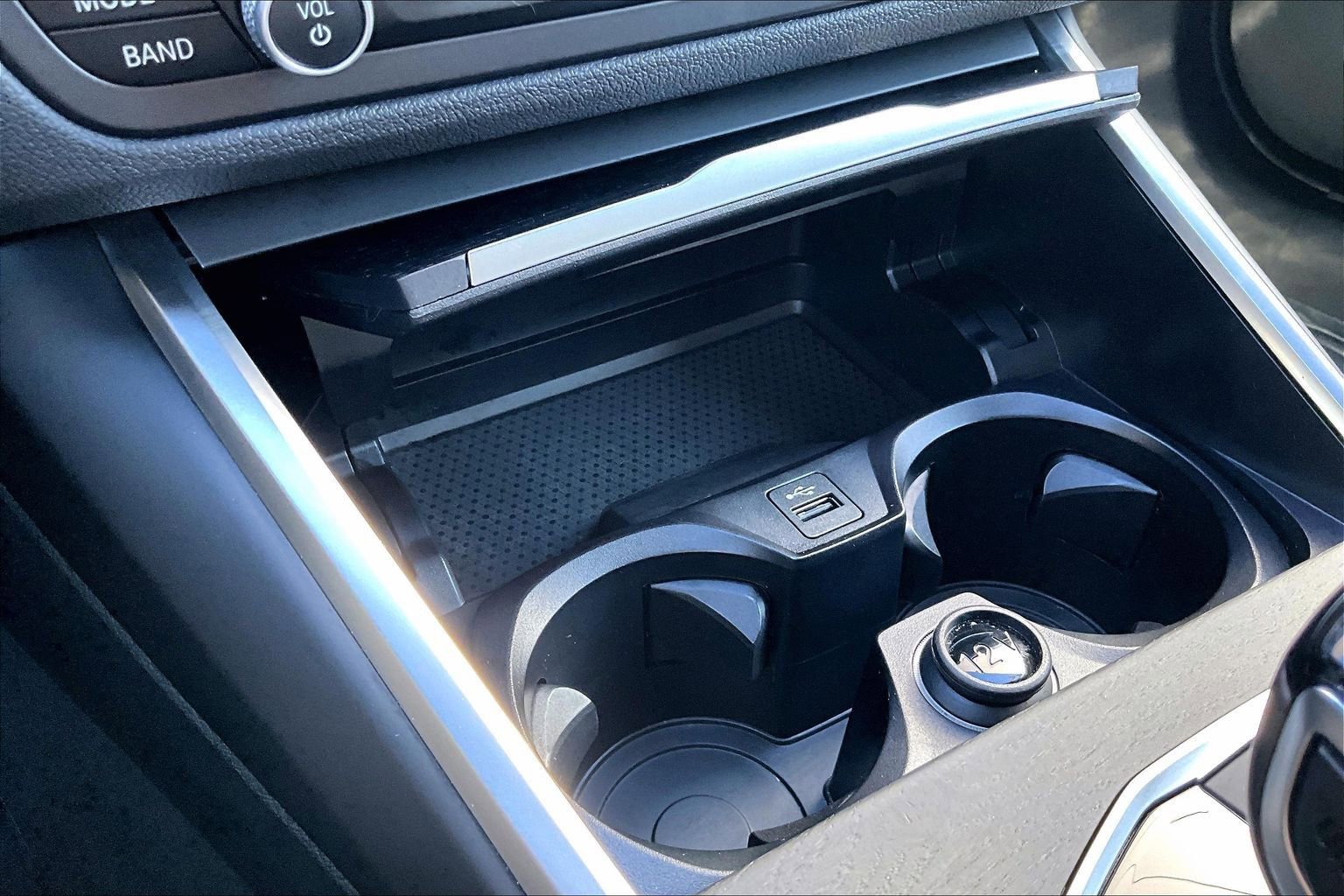 Used 2022 BMW 430i Coupe w/ Convenience Package image 33