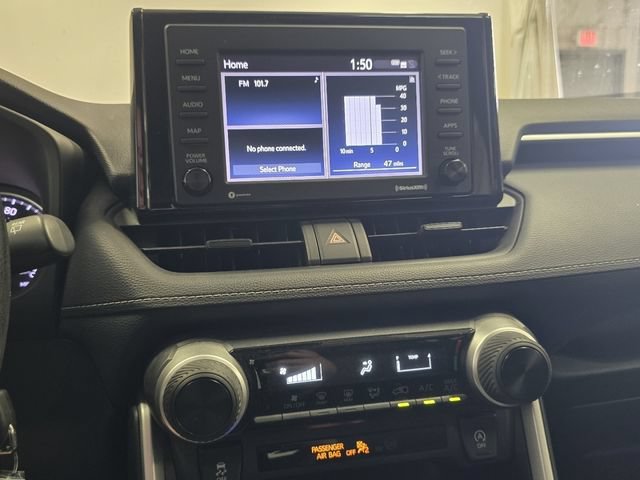 Used 2020 Toyota RAV4 LE w/ All Weather Liner Package AWD/4WD image 25