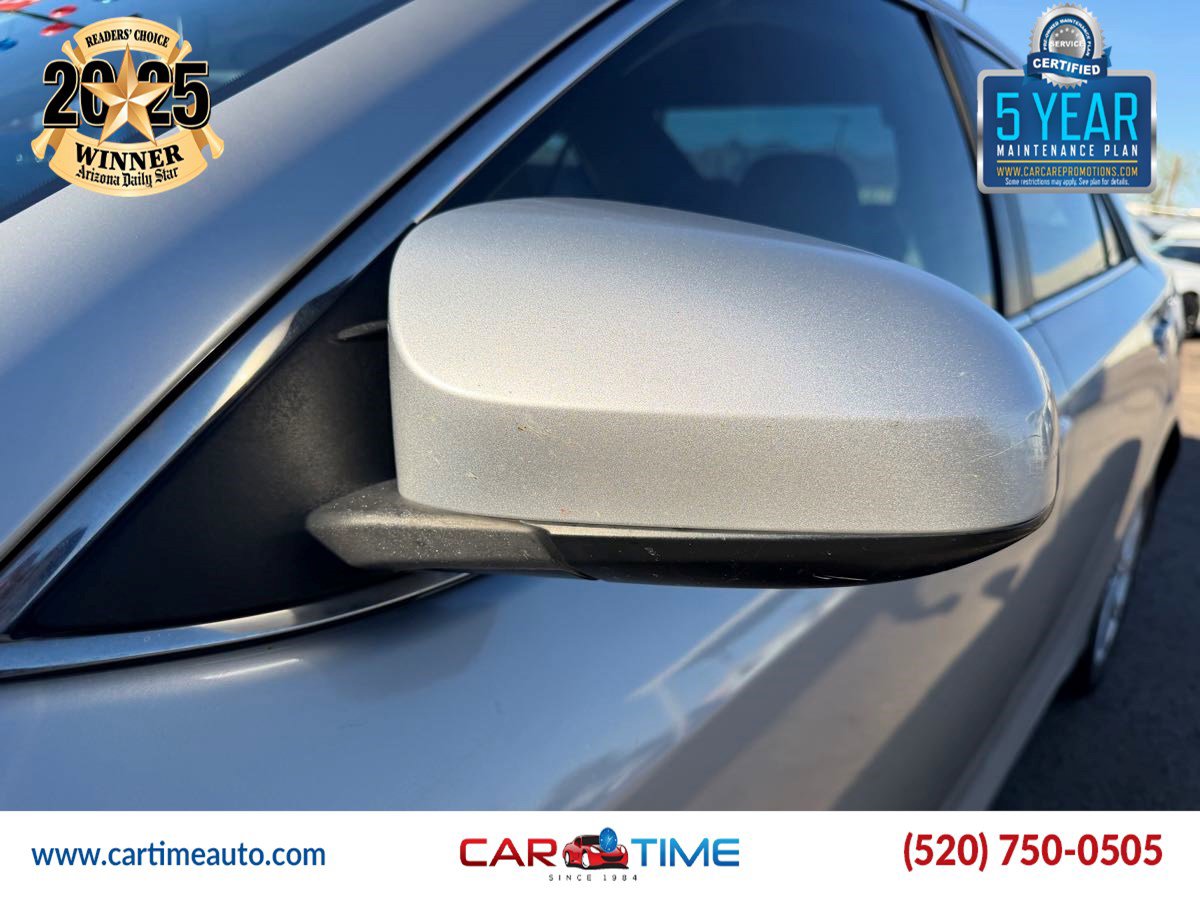 Used 2013 Toyota Camry XLE w/ Convenience Pkg image 9