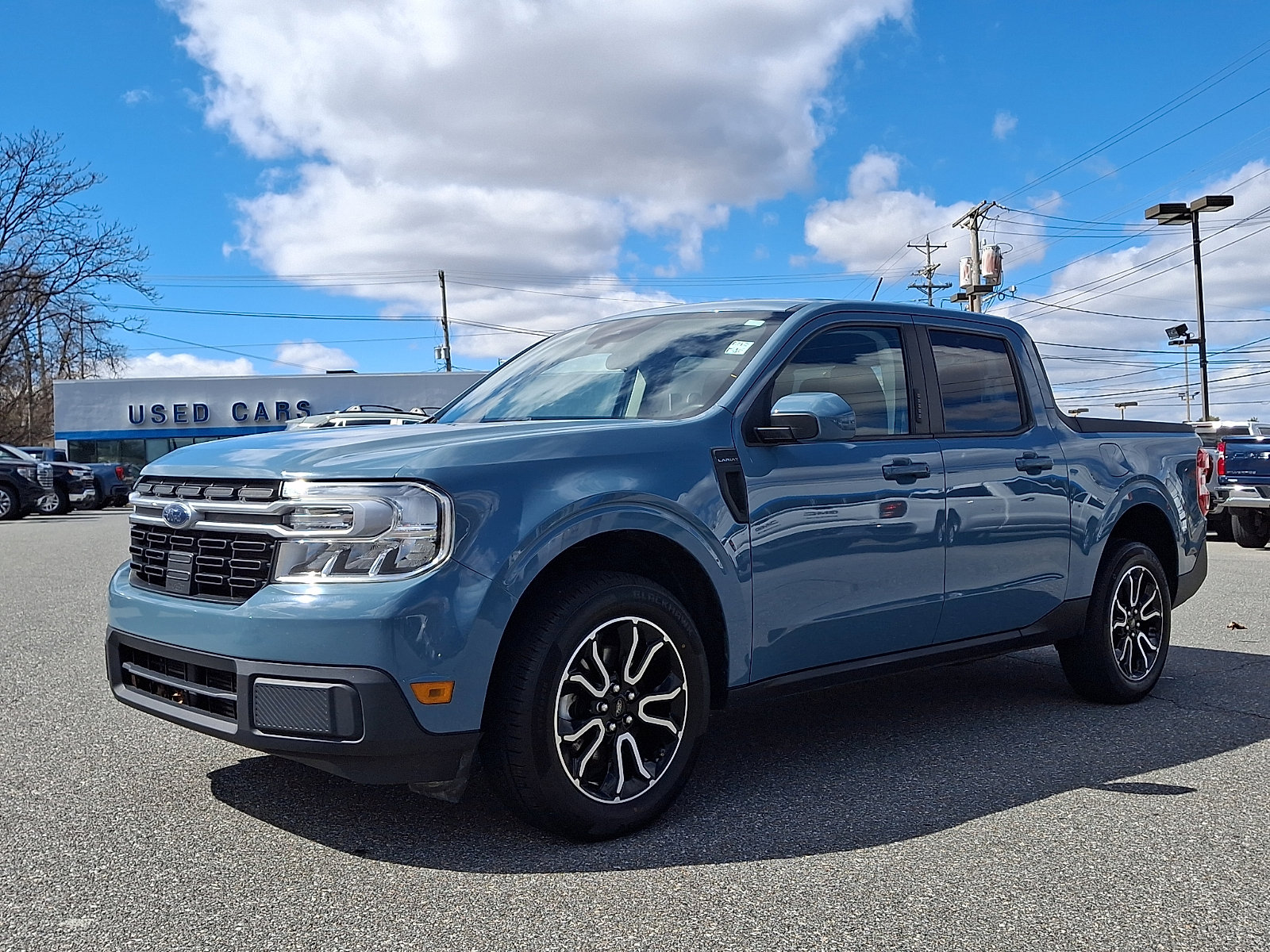 Used 2023 Ford Maverick Lariat w/ Lariat Luxury Package image 3