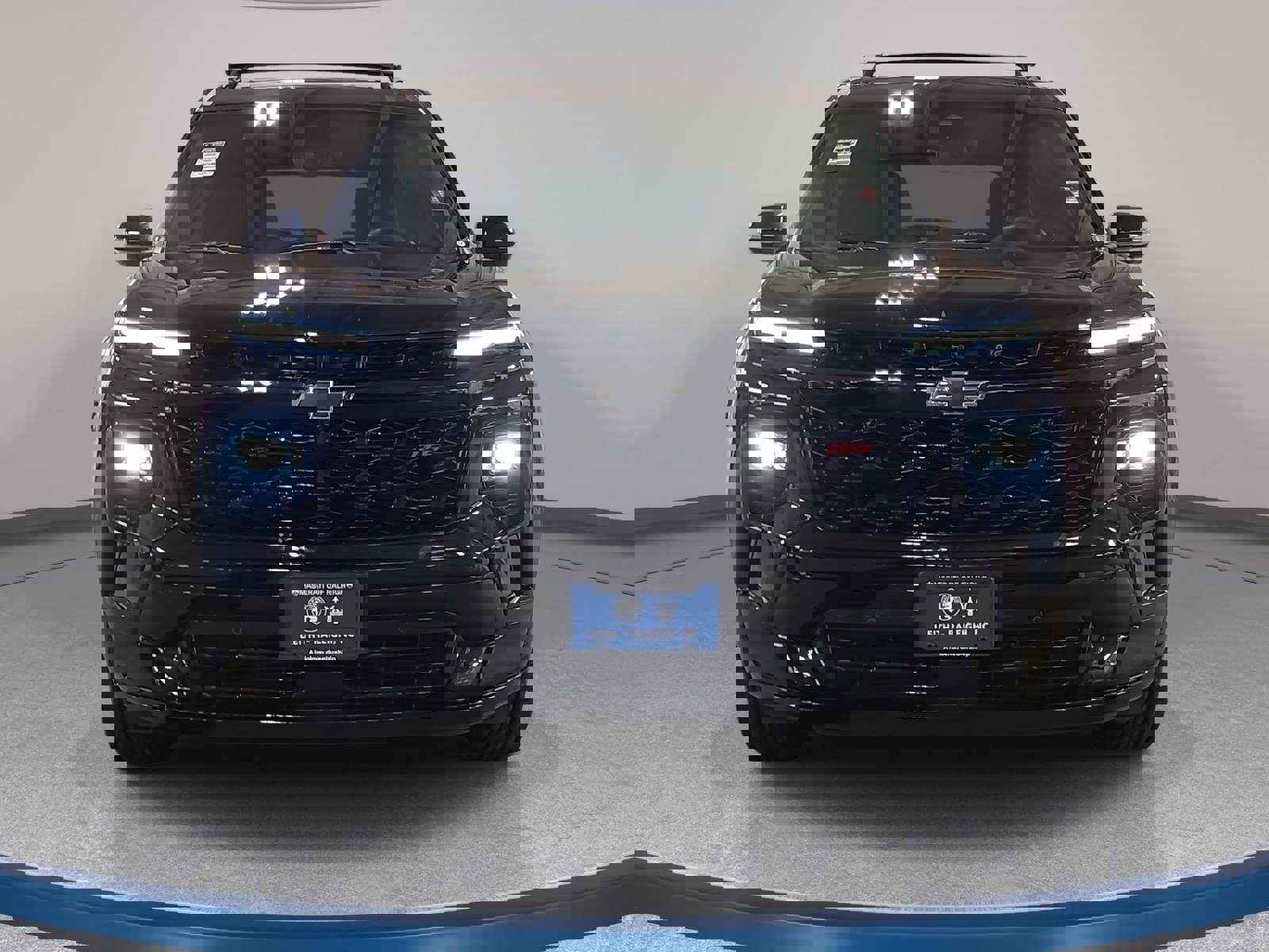 Used 2024 Chevrolet Traverse RS w/ LPO, Floor Liner Package image 2