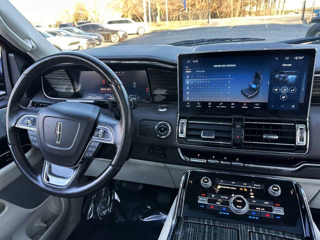 Used 2023 Lincoln Navigator Black Label image 18