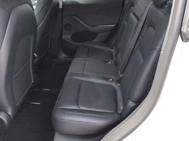 Used 2022 Tesla Model Y Performance image 21