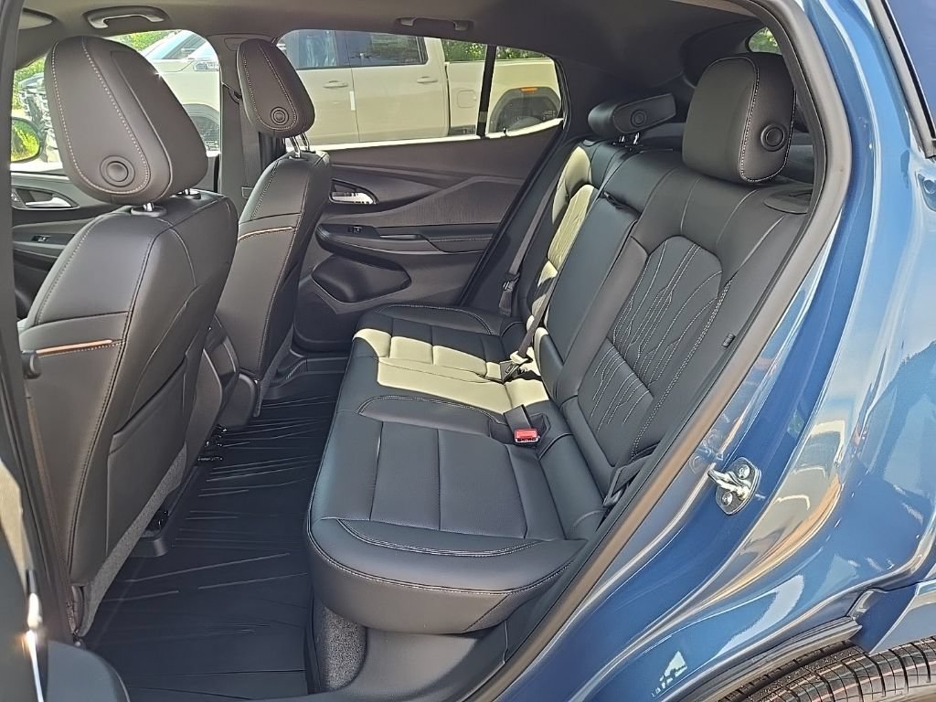 New 2026 Buick Envista Avenir FWD image 14