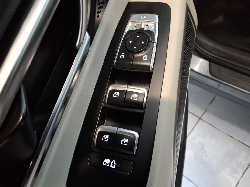 Used 2020 Kia Telluride EX image 19