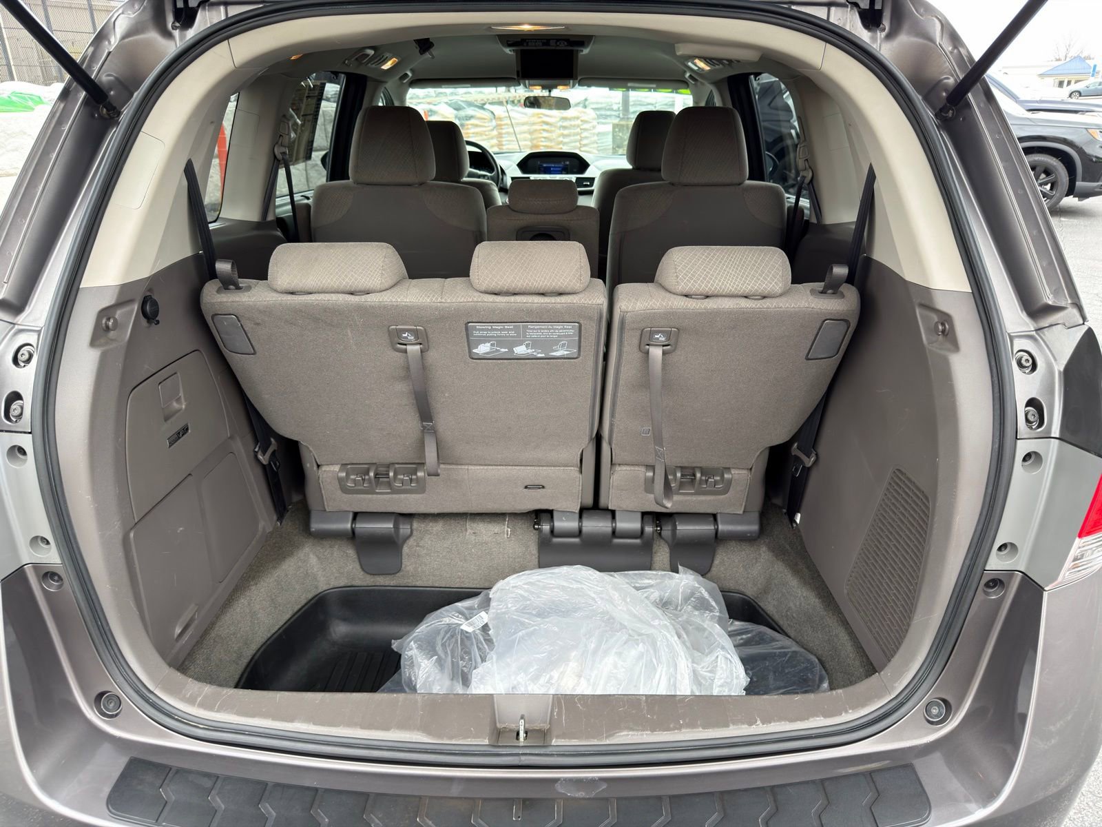 Used 2016 Honda Odyssey SE image 31