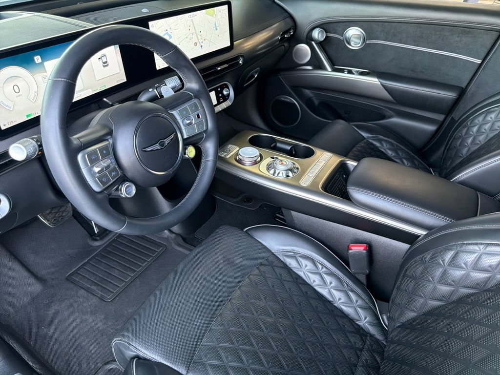 Used 2023 Genesis GV60 Performance AWD/4WD image 11