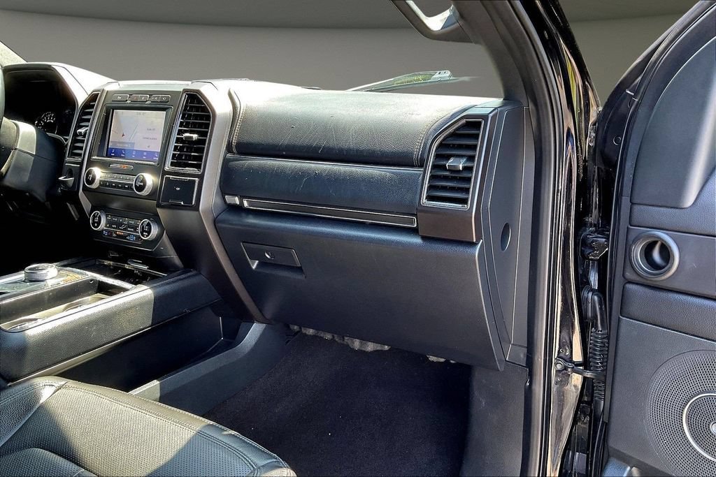 Used 2021 Ford Expedition Limited RWD image 29