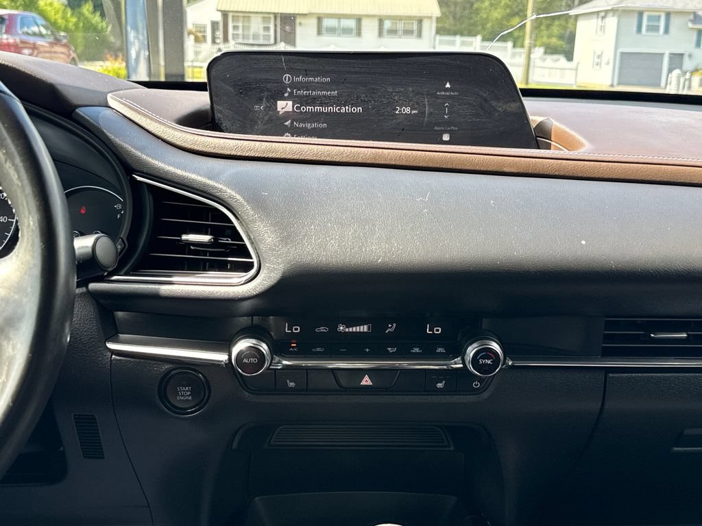 Used 2024 MAZDA CX-30 AWD 2.5 S w/ Premium Package image 18