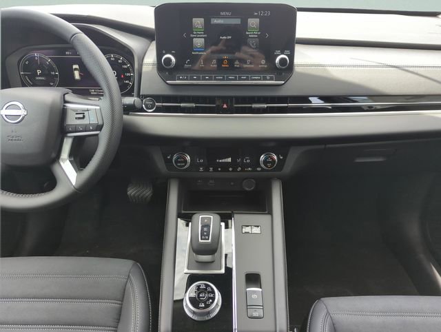 New 2026 Nissan Rogue SL AWD/4WD image 27