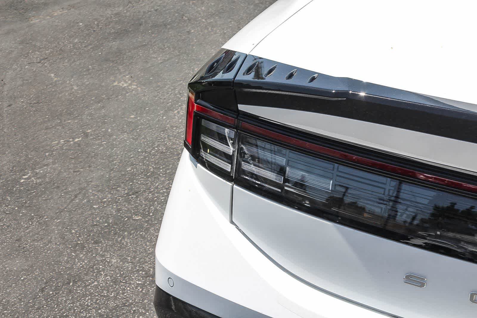 New 2026 Hyundai Sonata Limited FWD image 8