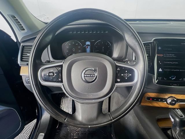 Used 2022 Volvo XC90 T6 Momentum w/ Advanced Package image 16