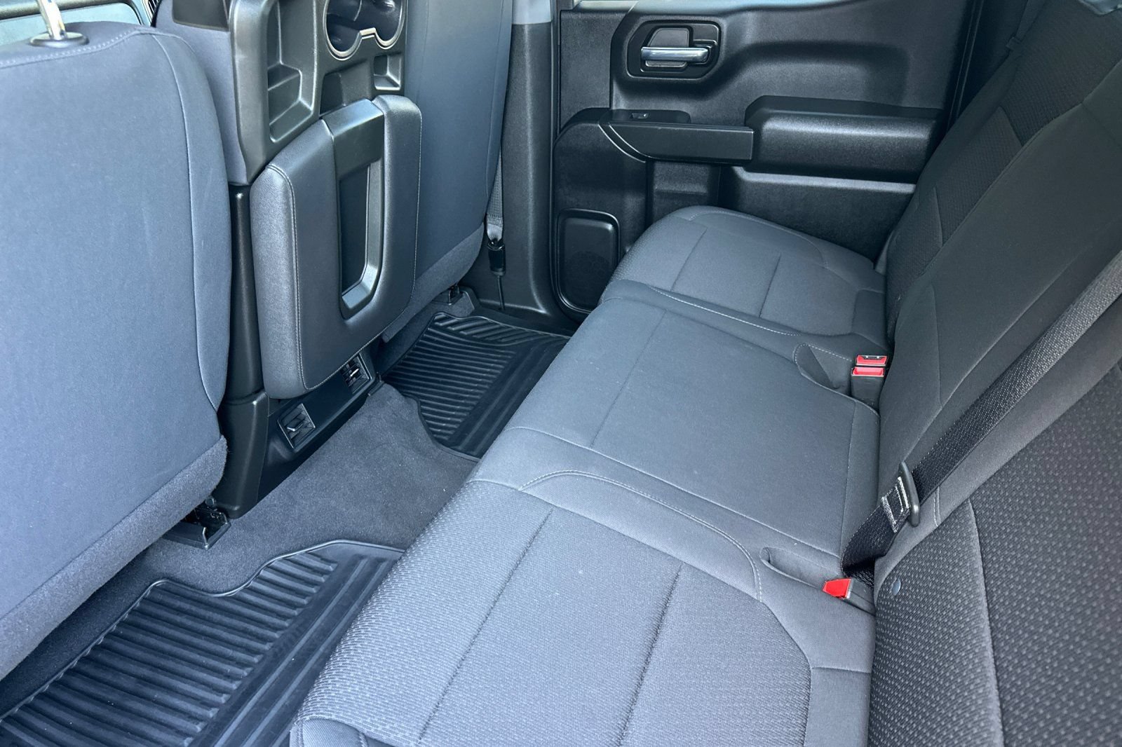 Used 2022 Chevrolet Silverado 1500 Custom RWD image 12