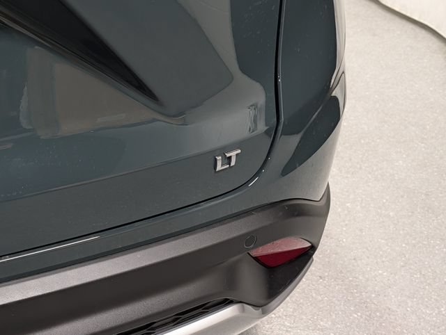 New 2026 Chevrolet Trax LT w/ Driver Confidence Package FWD image 5