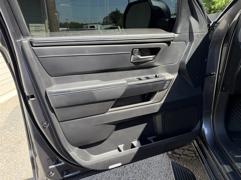 Used 2026 Toyota Tundra Platinum AWD/4WD image 18
