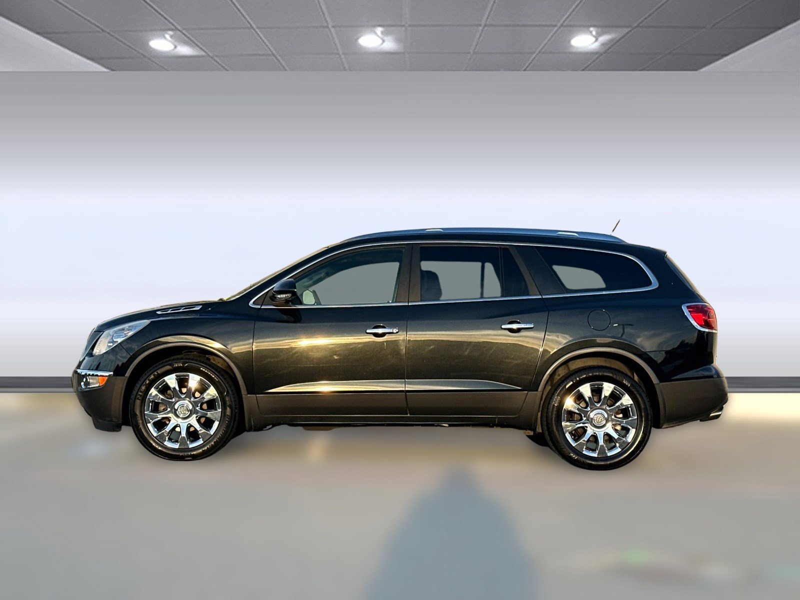 Used 2012 Buick Enclave Premium w/ Trailering Provision Package image 2