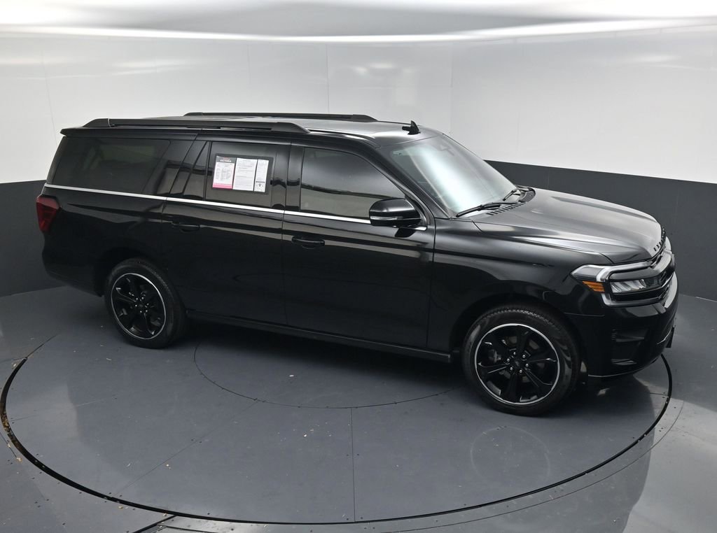 Used 2024 Ford Expedition Max Limited image 16
