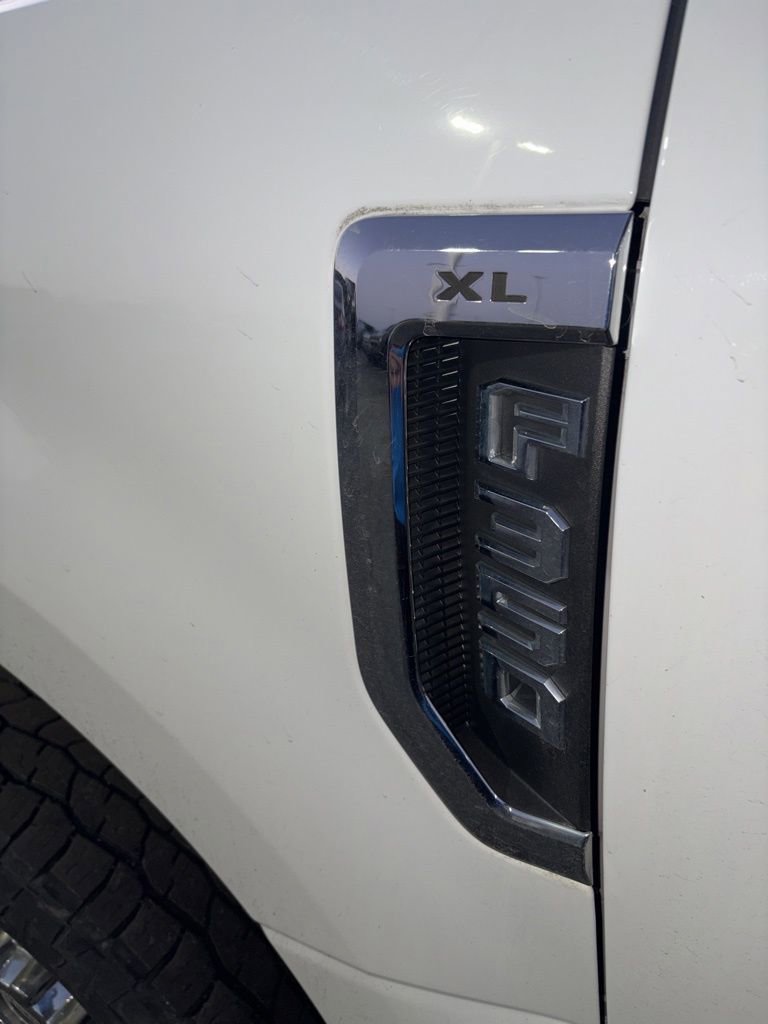 Used 2017 Ford F350 XL image 14