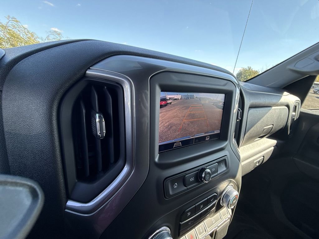 Certified 2025 GMC Sierra 1500 Pro w/ Pro Value Package image 21