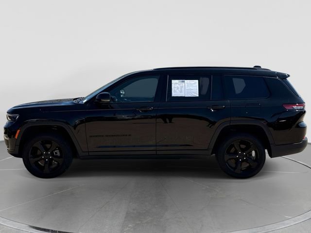 Used 2024 Jeep Grand Cherokee L Limited w/ Black Appearance Package image 7