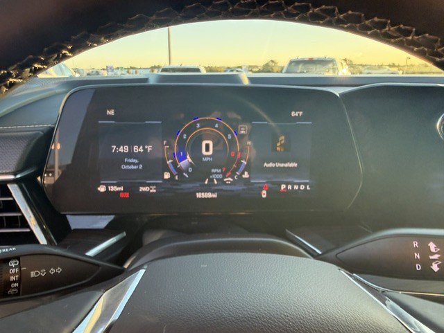 Used 2025 Chevrolet Tahoe Premier AWD/4WD image 17