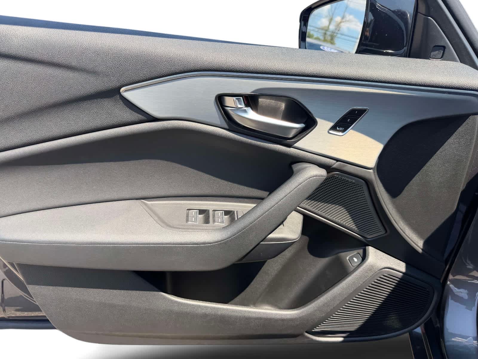Used 2023 Acura TLX w/ Technology Package FWD image 17