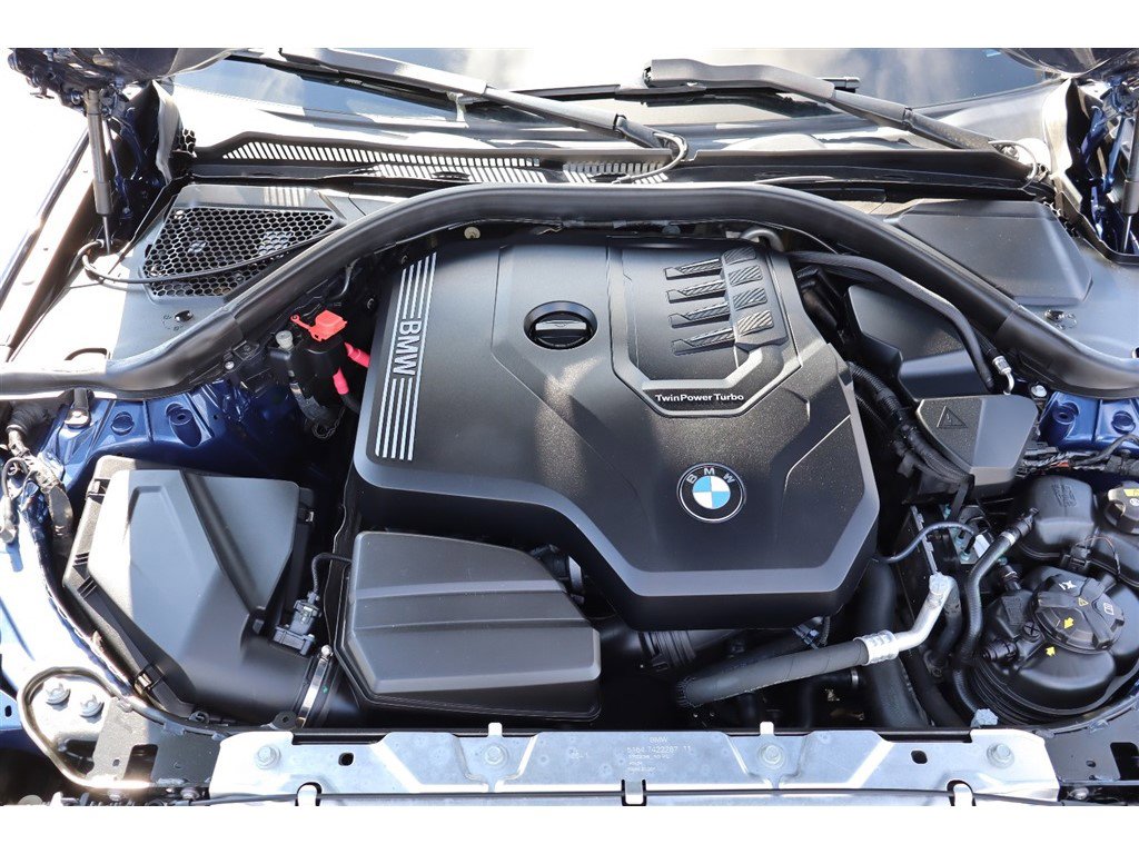 Used 2021 BMW 330i xDrive Sedan AWD/4WD image 45