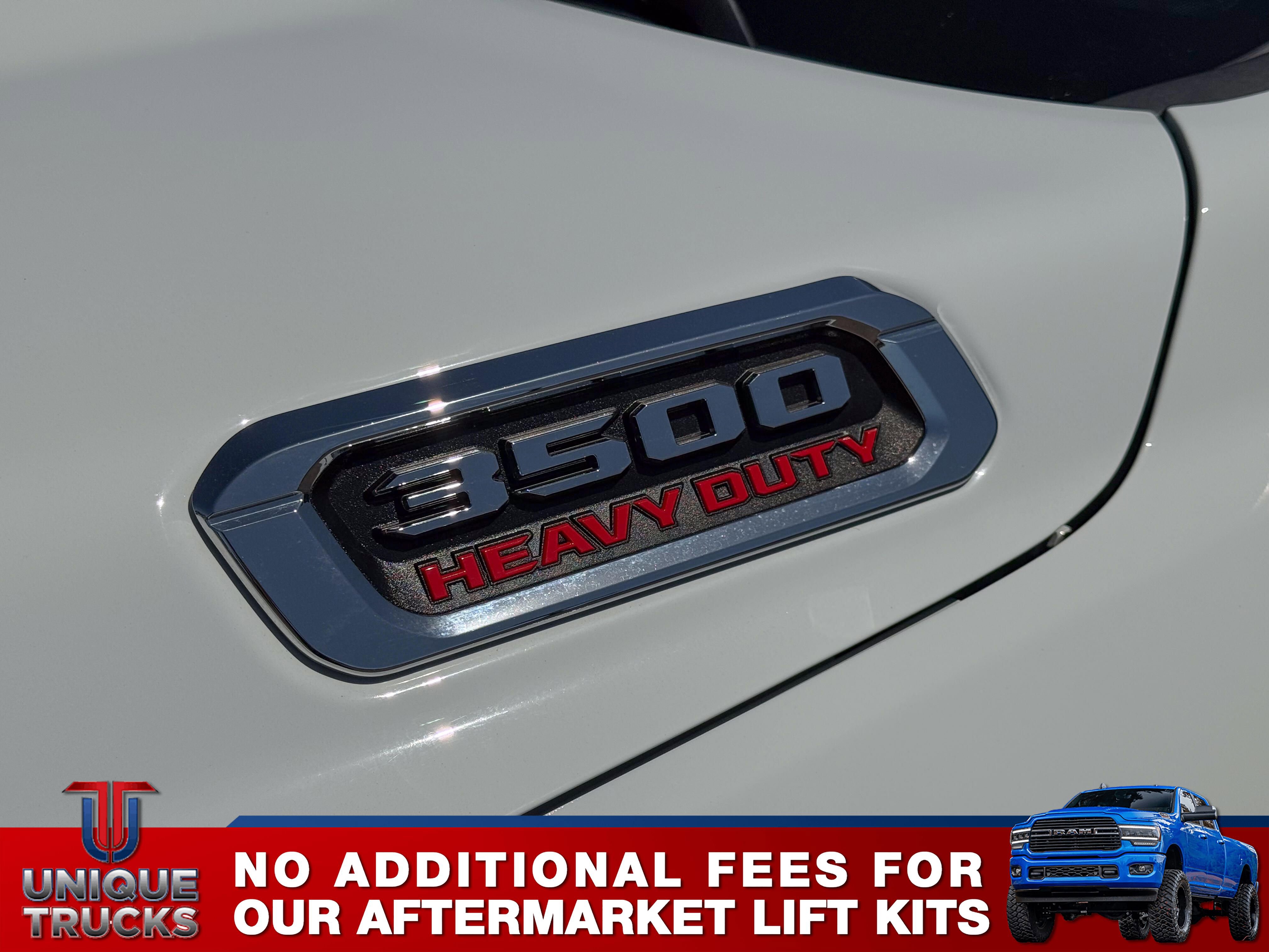 Used 2024 RAM 3500 Tradesman w/ Chrome Appearance Group AWD/4WD image 10