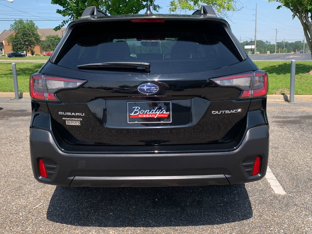 Used 2022 Subaru Outback Premium AWD/4WD image 6