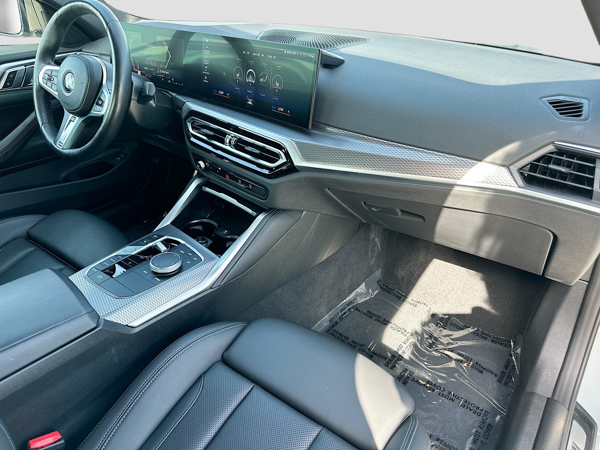 Used 2024 BMW M440i Coupe RWD image 30