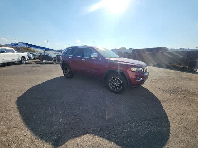 Used 2018 Jeep Grand Cherokee Limited AWD/4WD image 9