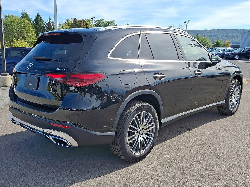New 2026 Mercedes-Benz GLC 300 4MATIC image 9