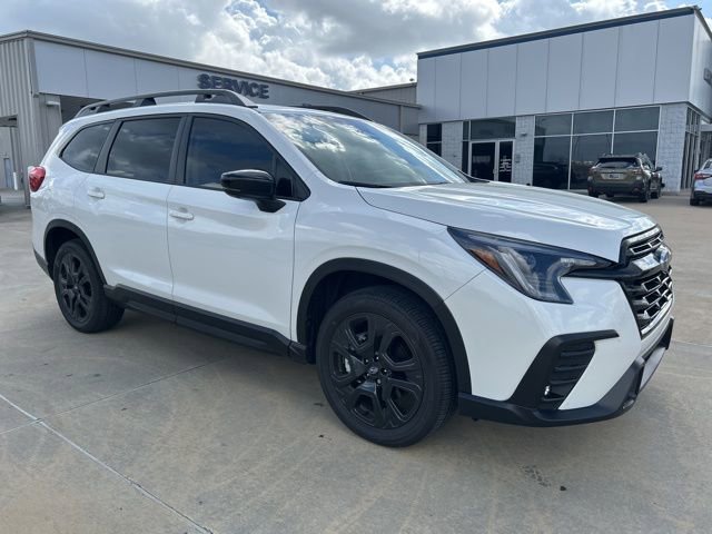 Certified 2026 Subaru Ascent Bronze Edition image 2