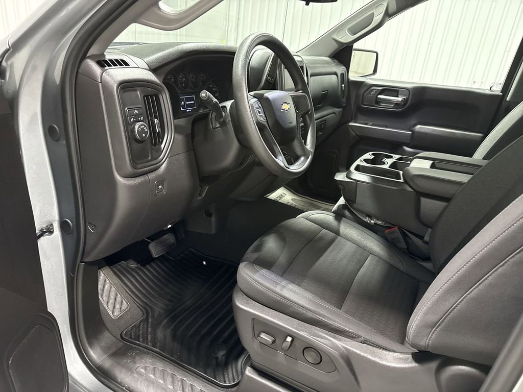 Used 2024 Chevrolet Silverado 1500 Custom RWD image 10