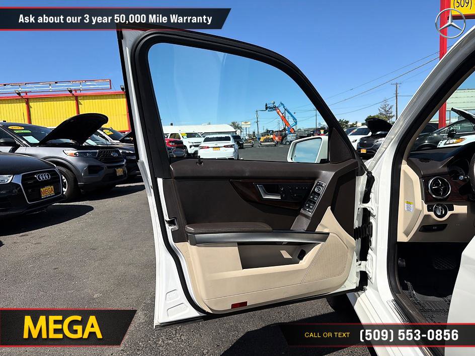 Used 2013 Mercedes-Benz GLK 250 BlueTEC 4MATIC image 23