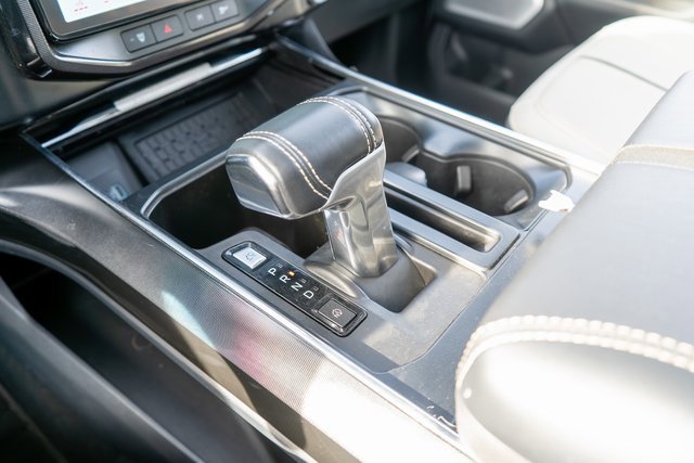 Used 2024 Ford F150 Lightning Platinum image 39