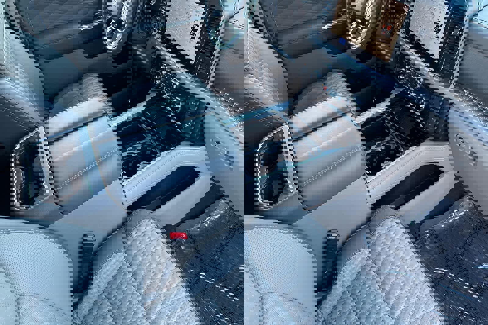 Used 2026 Ford F350 Platinum w/ Platinum Plus Package image 15