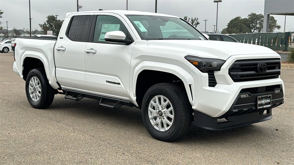 New 2026 Toyota Tacoma SR5 image 3