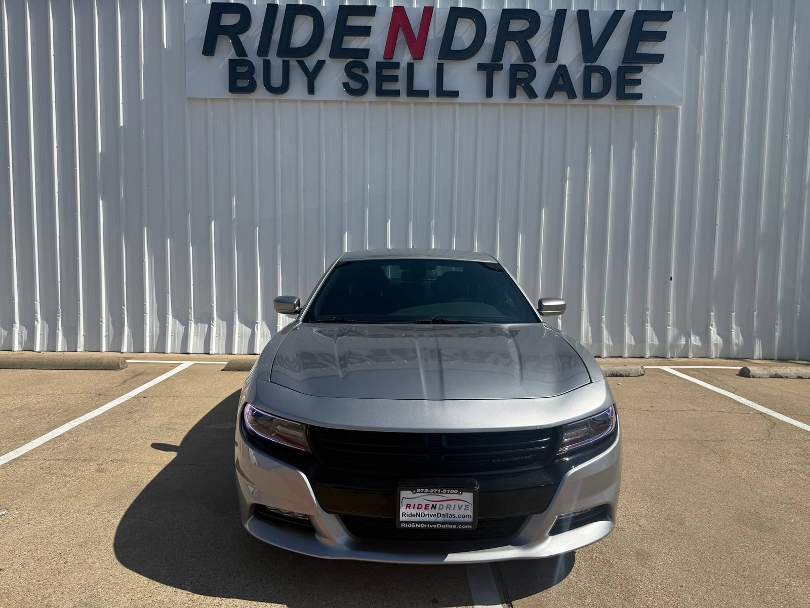 Used 2018 Dodge Charger R/T RWD image 10