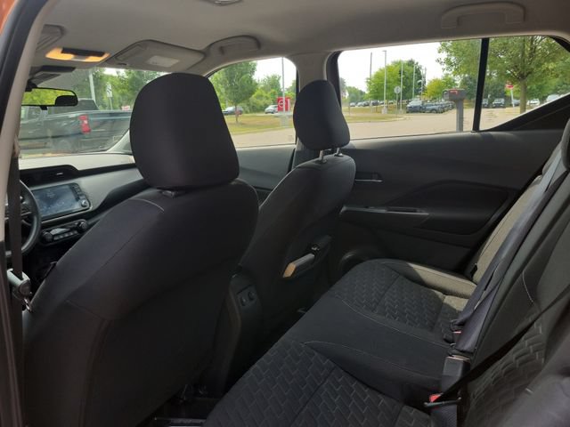 Used 2021 Nissan Kicks SV FWD image 28