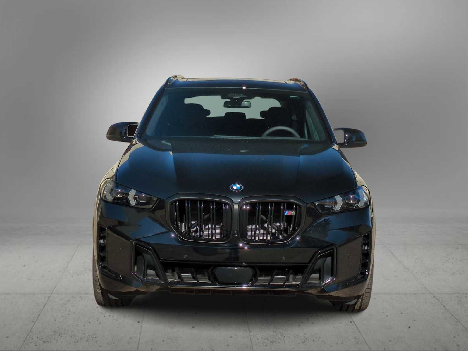 New 2026 BMW X5 M60i image 3