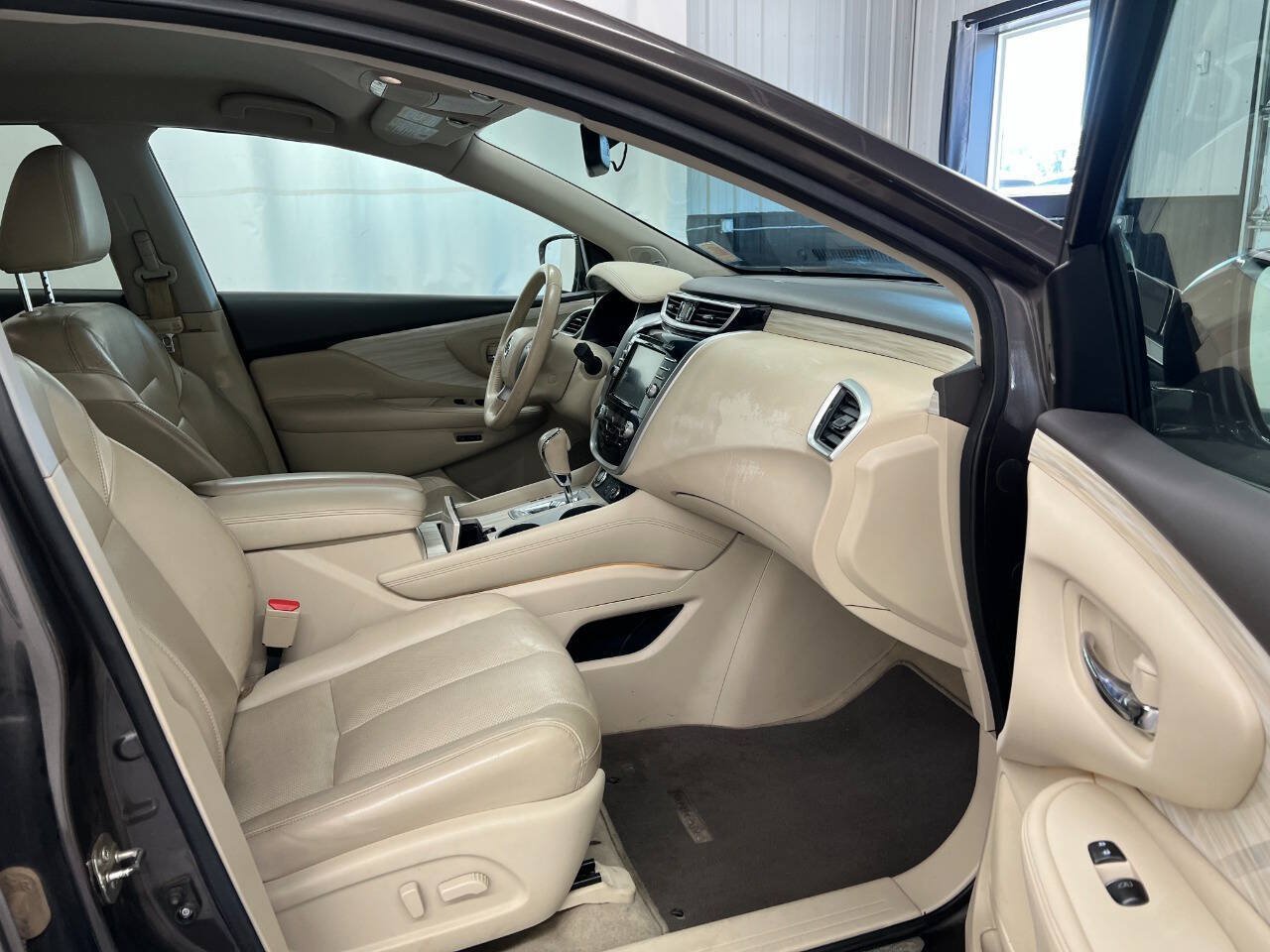 Used 2015 Nissan Murano SL w/ Cargo Package AWD/4WD image 11